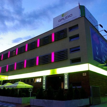 Hotel Gaudio Bratislava Luaran gambar