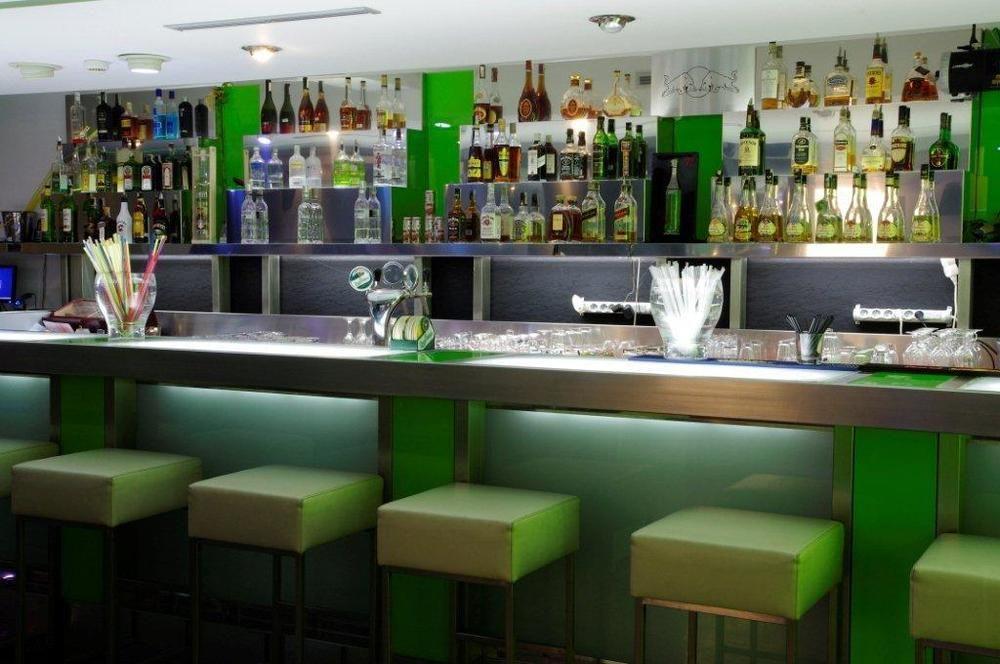 Hotel Gaudio Bratislava Luaran gambar